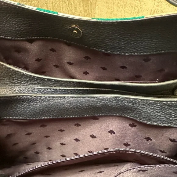 Kate Spade Leila Medium in  Lily Blooms Green Multi Shoulder Bag - Picture 3 of 4